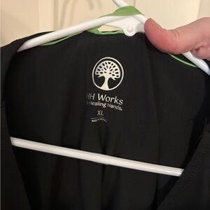 Healing Hands Black V-Neck Scrub Top